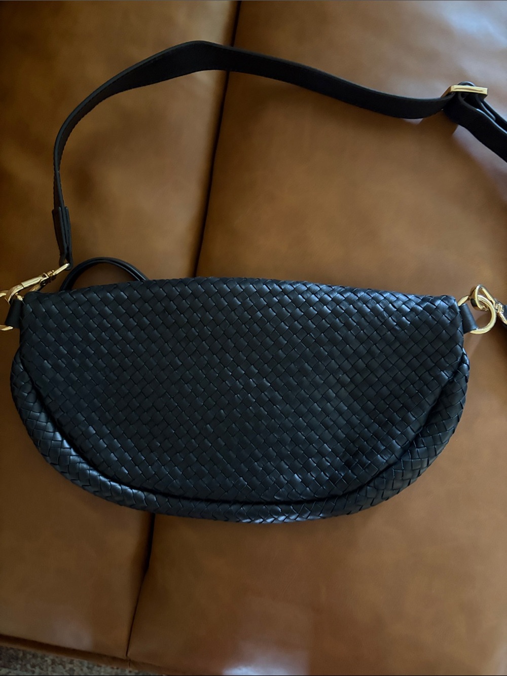 Black Woven Leather Crossbody Belt Bag - Picture 3 of 4